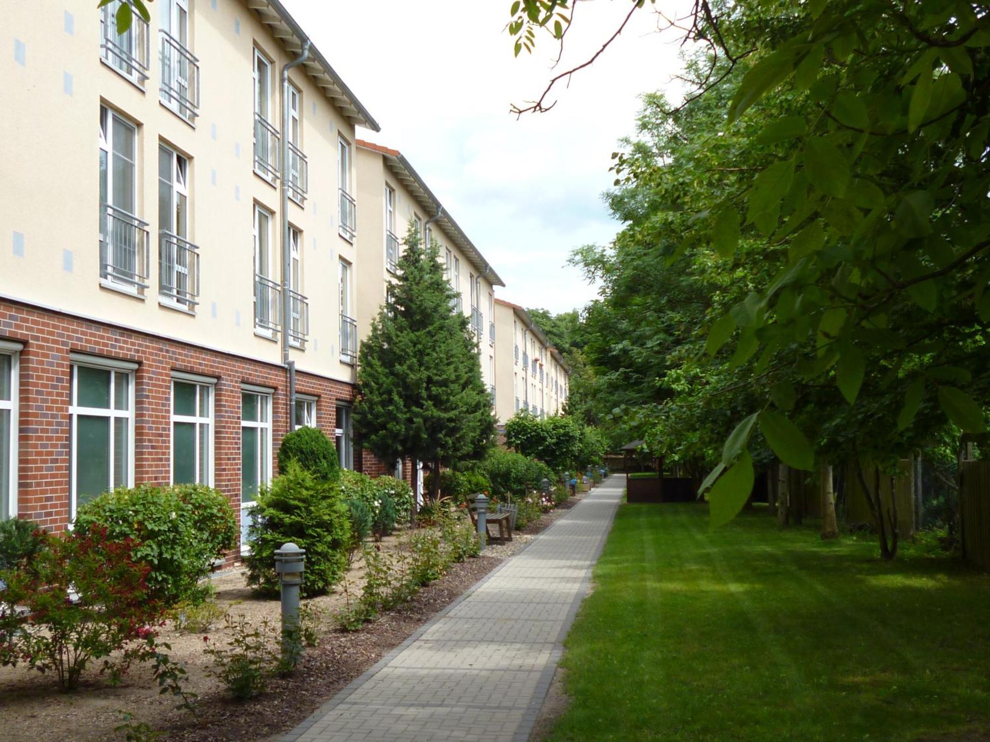 Hotel & Restaurant Am Schlosspark Dahme  Buitenkant foto